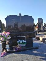 Гранитный памятник 000125