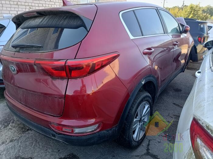 Кроссовер Kia Sportage 2.0 MPI 2019 (11867$)(Пригнан из США) Легко ударен в перед с аукциона растоможен 
